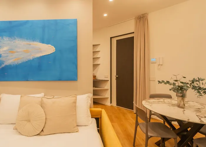 Apartment Rezia With Parking Como