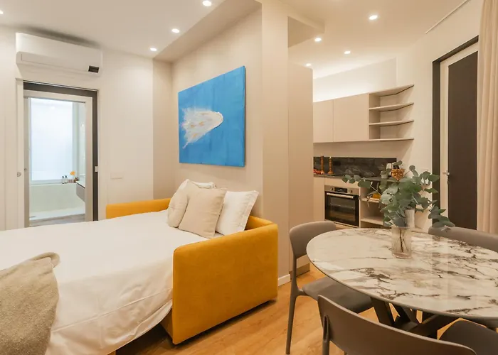 Rezia With Parking Apartment