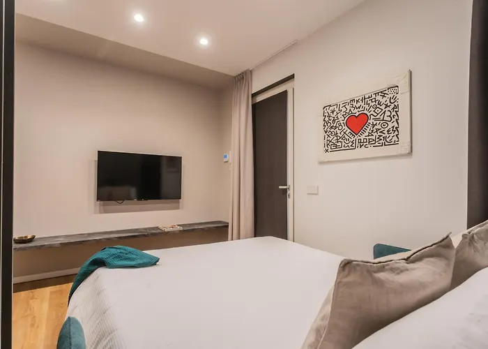 Apartment Rezia With Parking Como