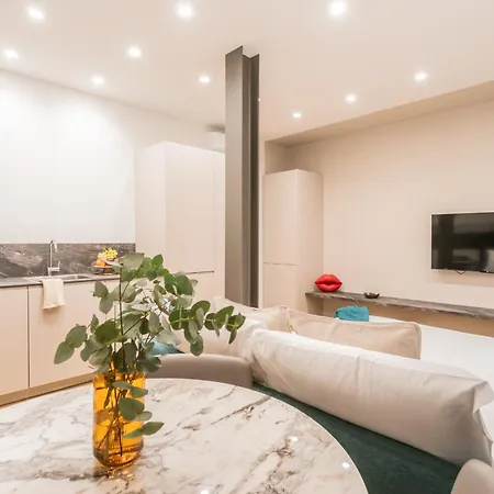 Rezia By Rentallcomo Apartment *