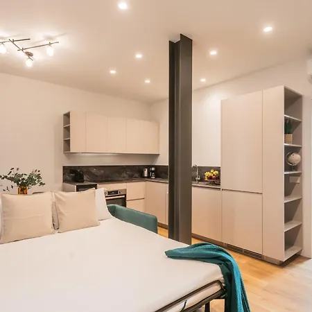 Apartment Rezia By Rentallcomo *
