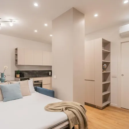 Apartment Rezia By Rentallcomo