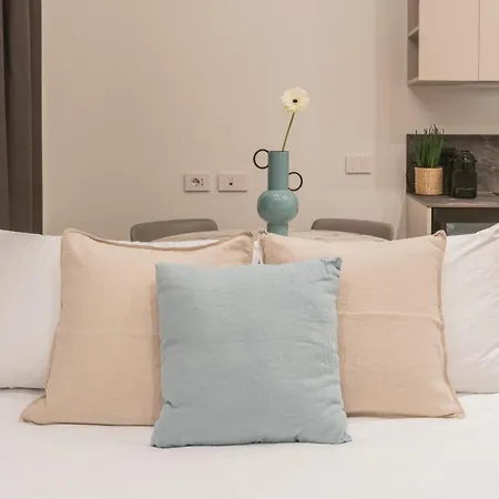 Rezia By Rent * Como