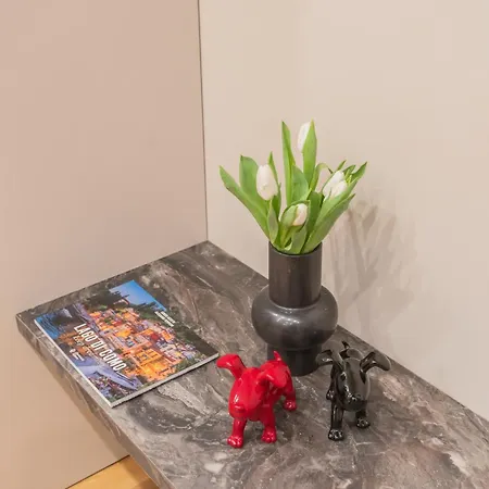 Rezia By Rent Apartman *