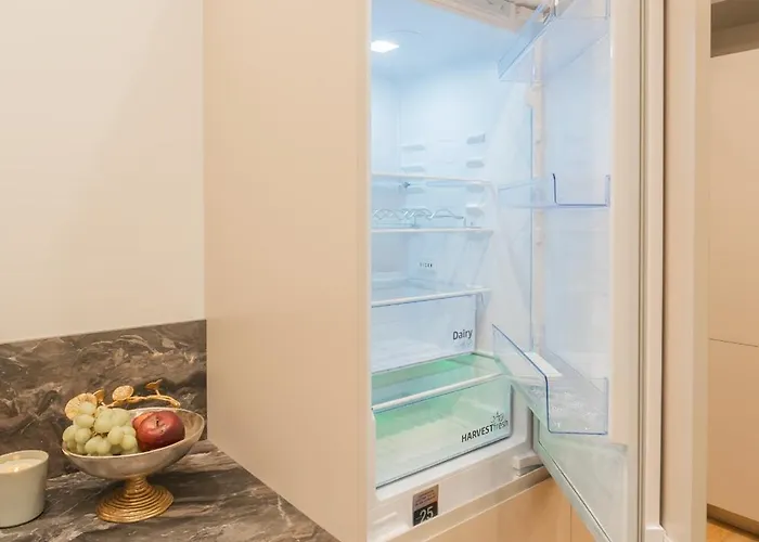 דירה Rezia With Parking *